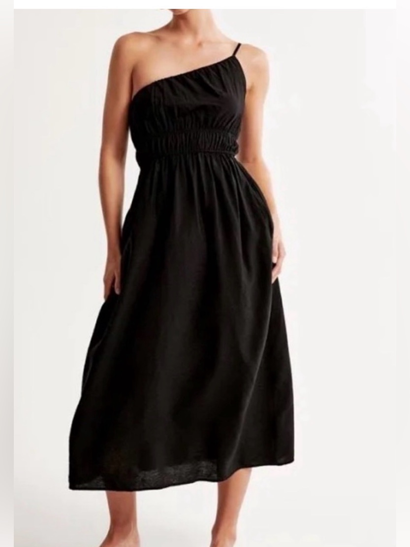 Abercrombie & Fitch Black One-Shoulder Midi Dress